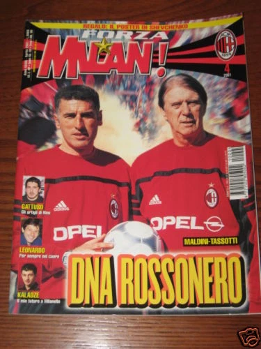 Livre Forza Milan 11 - 2001 : Gattuso, Maldini, Shevchenko - Les Magies Du Milan AC