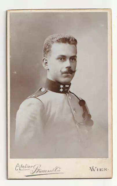 K. u. k.  Soldat , Portrait, CdV Foto , Atelier Strauss, Wien
