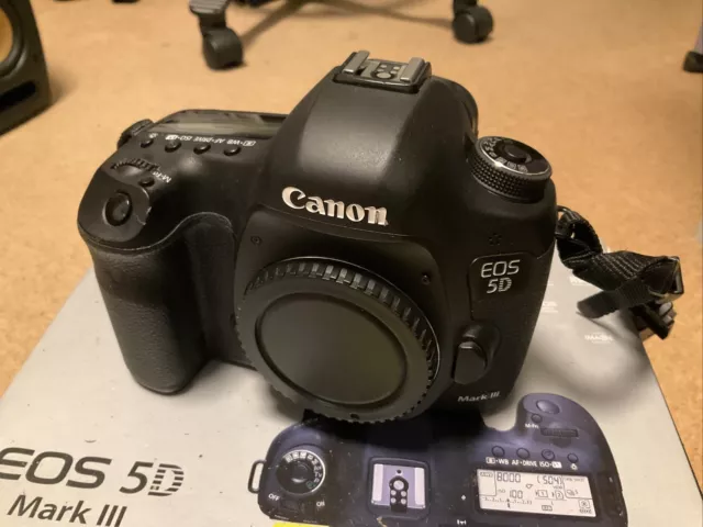 Canon EOS 5D Mark iii - Excellent condition. low shutter count. Body only
