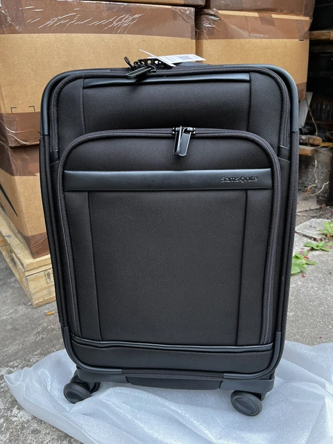 Samsonite Pivot Business Carry-On Luggage with Spinner Wheels (A) 22" x 14" x 9"