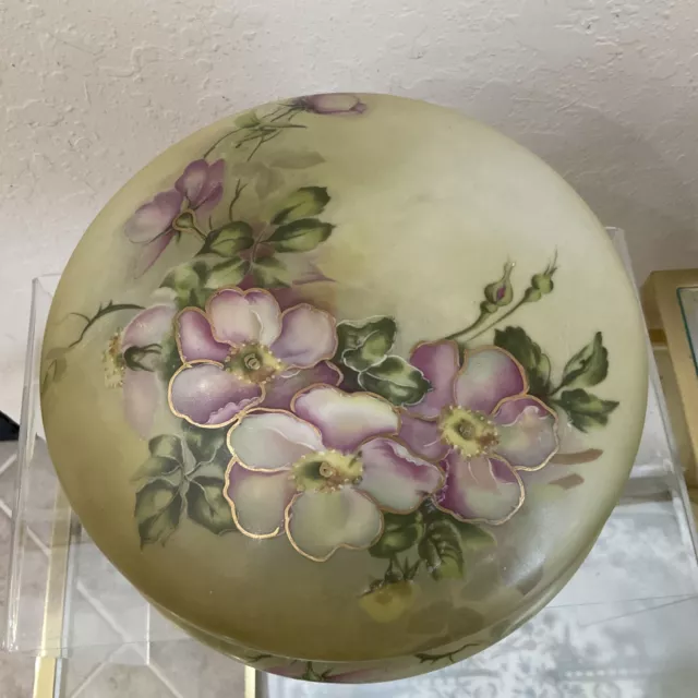 Vtg Nippon Hand Painted Flower Floral Porcelain Large Dresser/Powder/Trinket Box