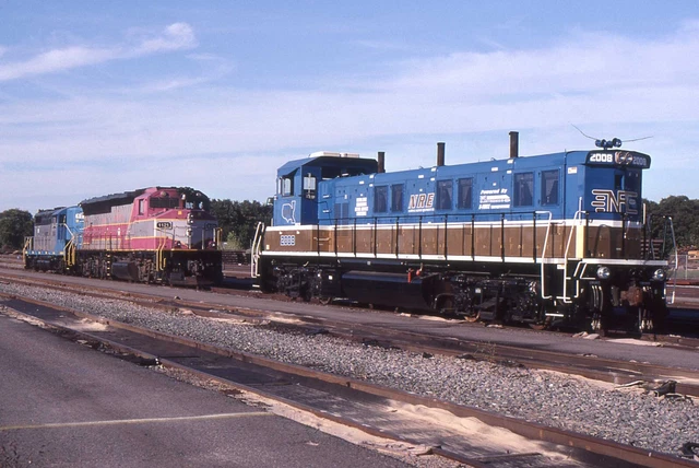 NRE National railway Equipment Genset 2008 on MBTA original kodachrome slide