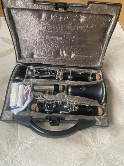 Buffet Crampon b12 clarinet