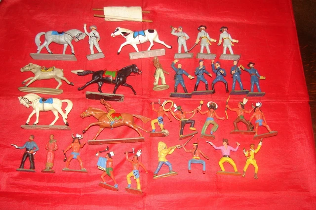 Lot De Figurines Starlux – Militaires, Cowboys, Indiens, Chevaliers – Occasion