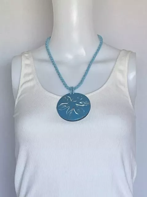 Paquete de joyería de moda para damas - tema de playa. Collares y anillos 2