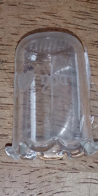 Etched Glass Thimble saying I Love (heart) you