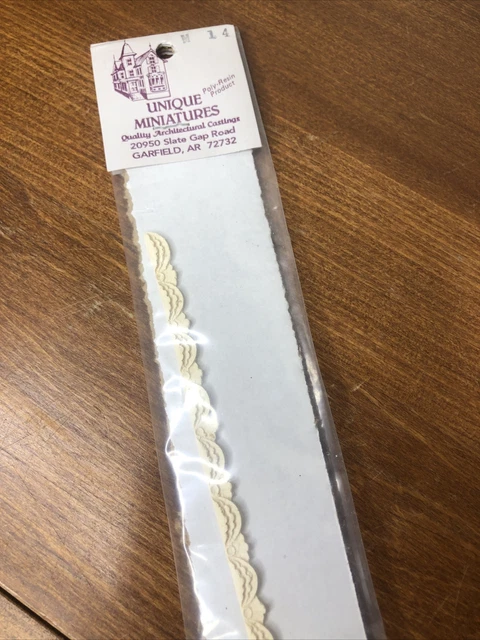 Molding "Carved Plaster" UMM14 Dollhouse Miniature Trim Polyresin 1/12 Scale 3