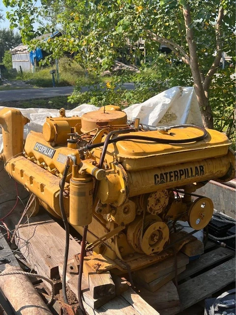 Caterpillar (CAT) 3208 , 220 HP Marine Diesel Engine Twin Disc Transmission Caterpillar (CAT) 3208 , 220 HP Marine Diesel Engine Twin Disc Transmission