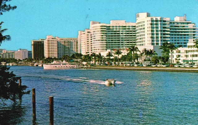 Postcard FL Miami Beach Indian Creek north from 41st Street Vintage PC H2257