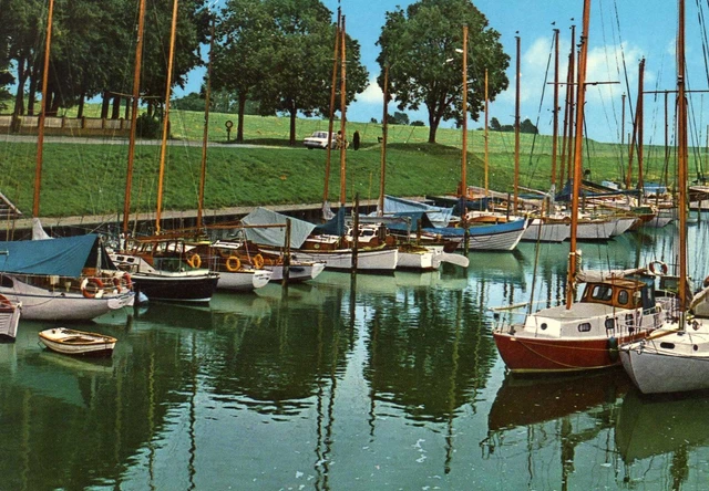 WILHELMSHAVEN BLICK auf den Rüstersieler Hafen EUR 1,00 PicClick DE