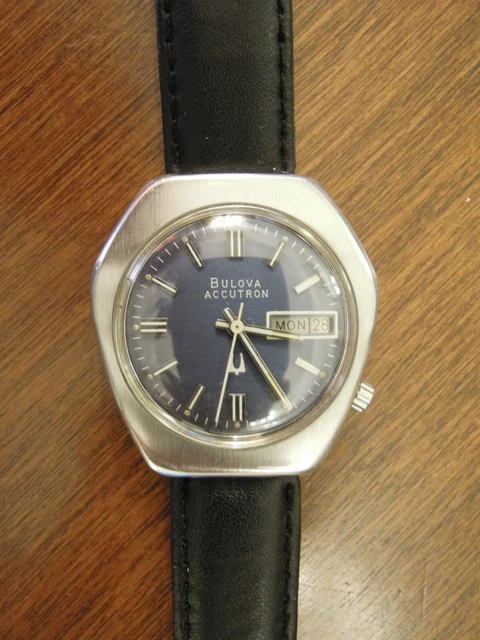 Bulova accutron 2025 modelli