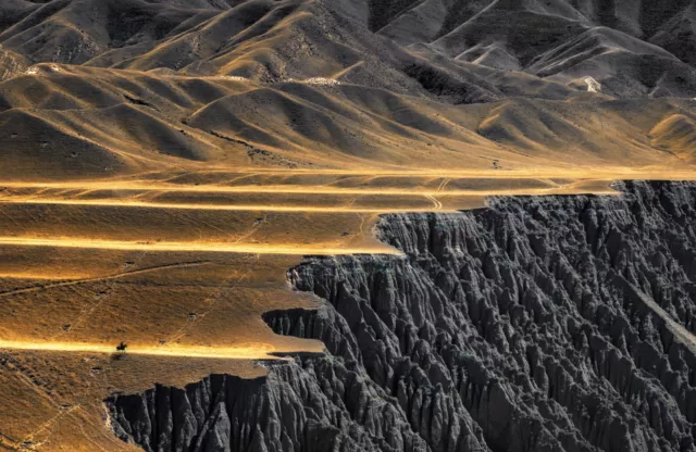 Foto Mural-INCREÍBLE MONTAÑA-(7762)-NO TEJIDO-Papel pintado-Naturaleza Borde Cielo XXL