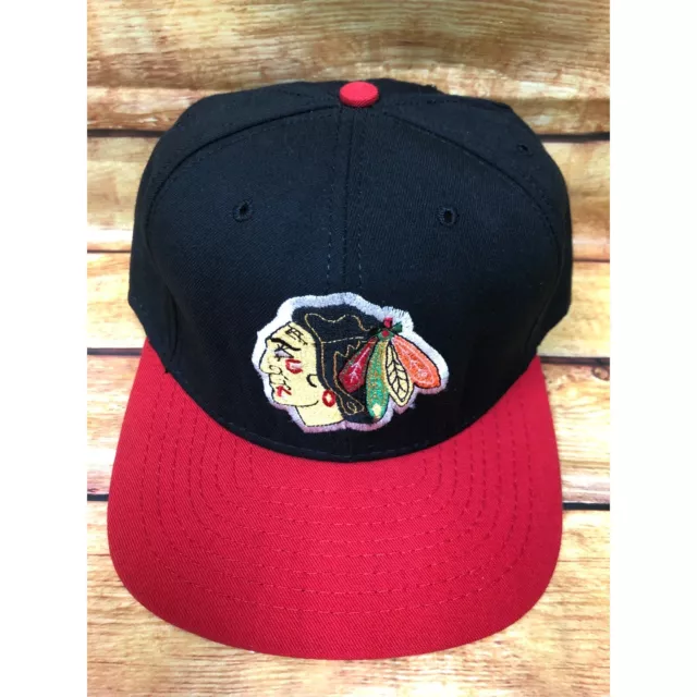 NOS Vintage CHICAGO BLACKHAWKS CCM American Needle 7 1/4 Fitted Hat Cap (e10a)