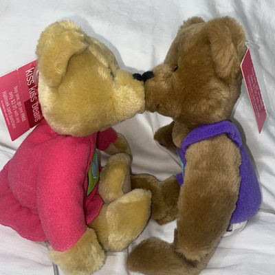 Hallmark Kiss Kiss Bears Kissing Magnetic Noses Plush Stuffed Couple #1 LOVE