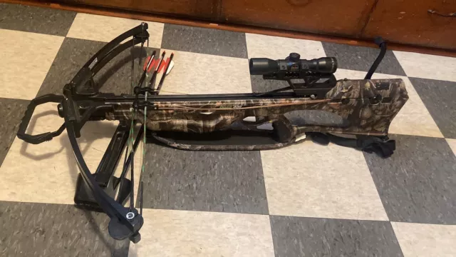Crossbow Barnett Quad 400Xtreme with 32X4 scope & accessories.