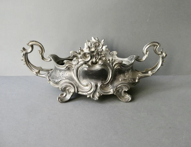 jardinière en métal argenté de style louis XV, centre de table, début XXème