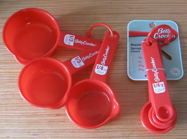 BETTY CROCKER RED PLASTIC MEASURING 1/4 1/3 1/2 1 CUP SIZES SET
