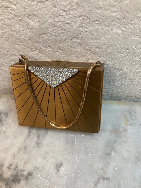 Lápiz labial, maquillaje, espejo y estuche para cigarrillos combinados Evans