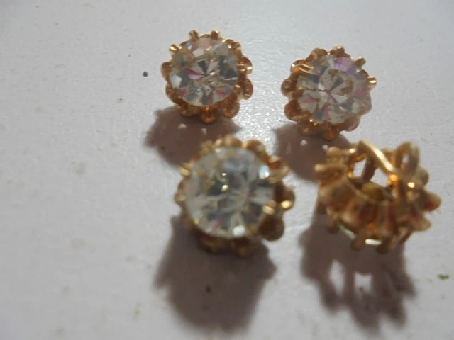 Lot De Bijoux Anciens Rétro Fantaisie En Métal Doré Et Verre - Occasion Bon état
