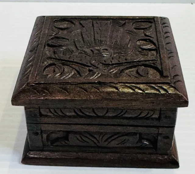 Vintage Small Black Forest Box Hinged Hand Carved Wood Bird Trinket 3”x3”x2”T 2