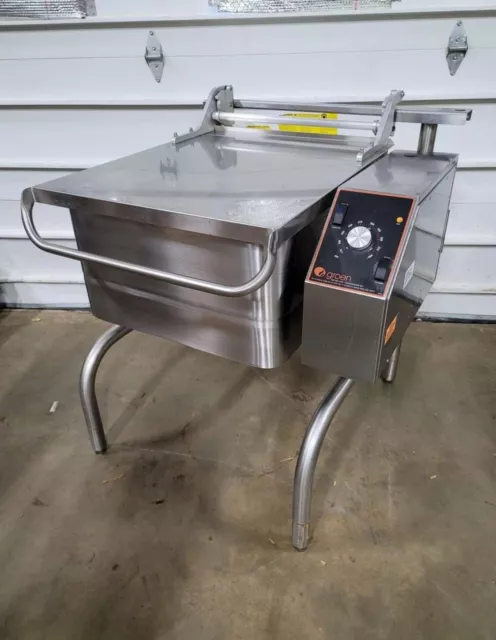 2018 Groen 30 gallon electric braising pan tilt skillet 208V 3PH MUST SEE!!!