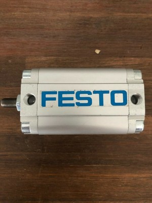 Festo Festo vérin ADVU-40-60-A-P-A 3pcs Neuf 