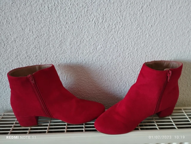 Bottines en daim rouge haut talons 5 cm pointure 38 TBE