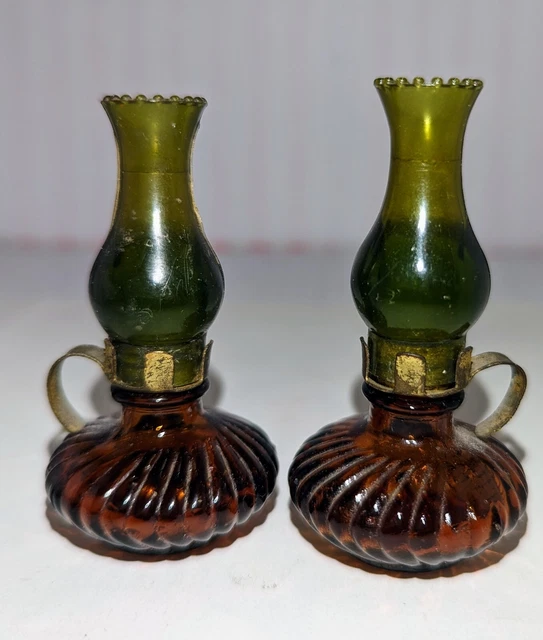 2 Vtg Miniature Dollhouse Swirled Amber Glass Green Kerosene Hurricane Oil Lamps