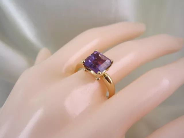 Cocktail Ring aus Gold 750 mit Amethyst