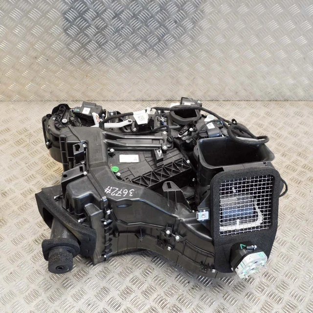Matrice De Chauffage Pour Kia Venga 1.4 CRDi 2012 - Pièce D'occasion Avant
