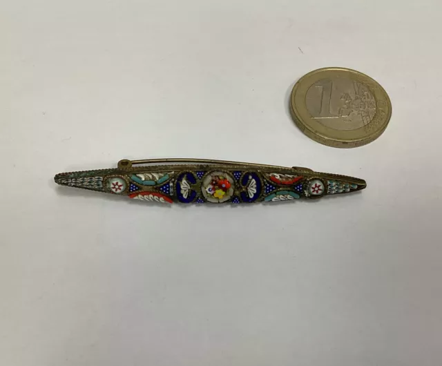 Broche En Micro Mosaïque Colorée