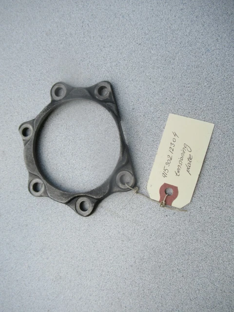 Porsche 911 915 Transmission Lower Intermediate Bearing Tensioning Plate   C#915