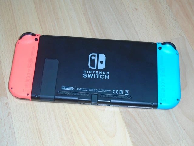 Neon Red Blue Nintendo Switch Console Excellent Screen + Case 2017 V1 XAJ7000436 2