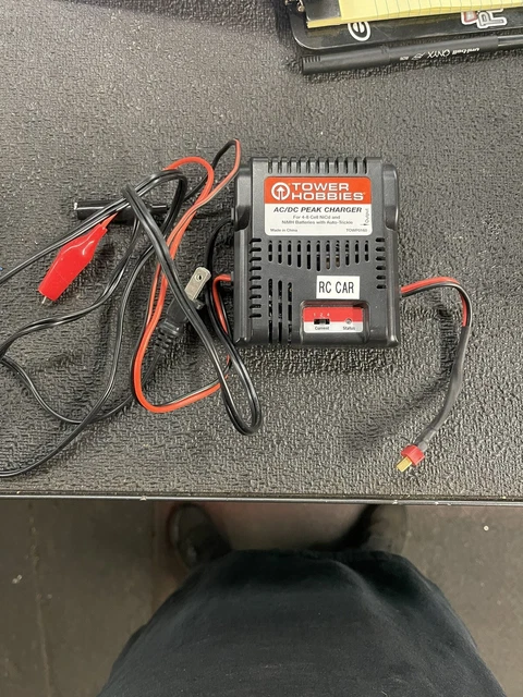 Tower Hobbies AC/DC Peak Charger 4-8 Cell NiCd & NiMh Auto Trickle