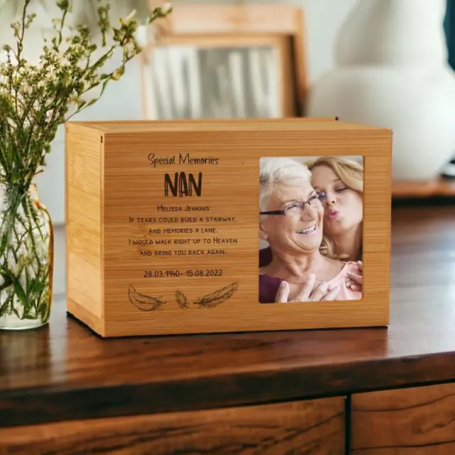 Urna cremazione commemorativa piccola legno Nan personalizzata con spazio fotografico PM-10