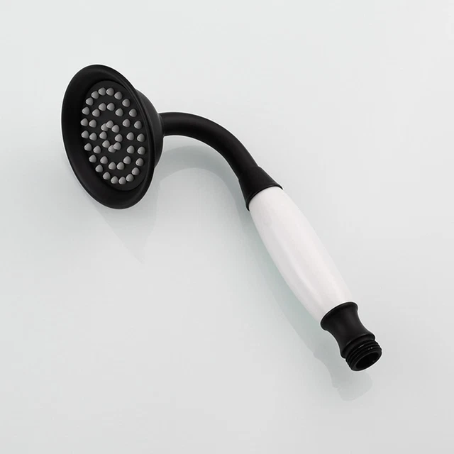 JOUET EN TÔLE salle de bain ancienne avec baignoire , sceau et broc . EUR 22,00 - FR