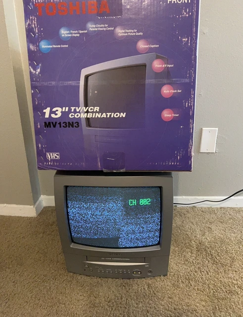 Toshiba MV13N3 13" CRT VCR Combo VHS Player Recorder Retro Gaming TV No Remote