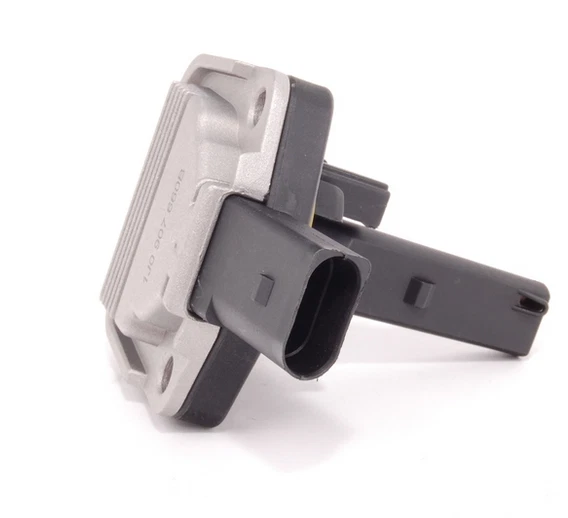 OEM AUDI A4 B6 ORIGINAL oil level sensor 1J0907660B 2005 £140.68
