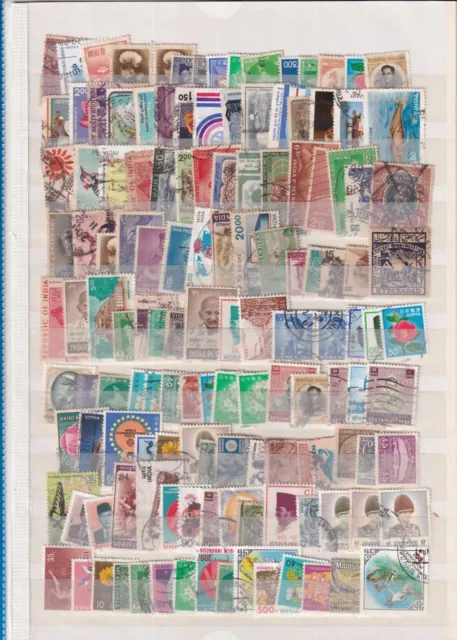 ASIE TOUS PAYS lot de 135 timbres obliteres   cote ??