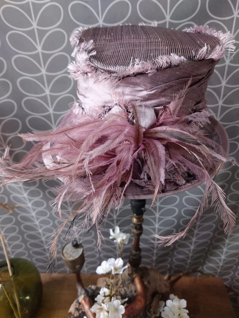 Cappello da sposa madre della sposa corse formali strane piume insolite