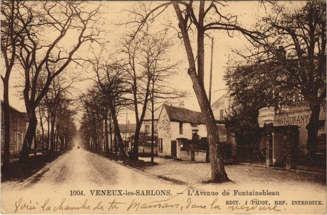 Carte Postale Ancienne Melun – Avenue De Fontainebleau, 77 Seine-et-Marne, Non Voyagée