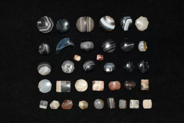 Lot Sale 36 Ancient Margiana Greco Bactrian Large Banded Agate Stone Beads 2