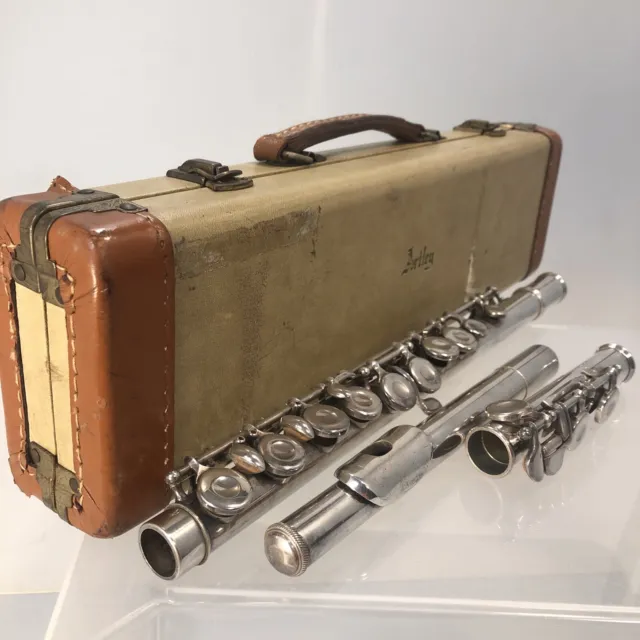 vintage Artley Elkhart IND flute made 1957 with case
