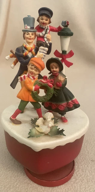 VINTAGE A CHRISTMAS Carol Music Box~ Silent Night Tiny Tim Bob Cratchit