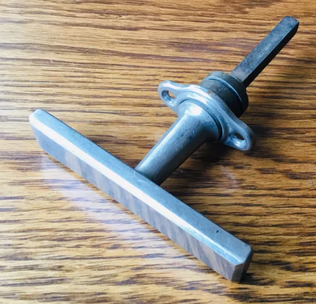 1920s T~SHAPED HANDLE vtg antique exterior non locking door deck