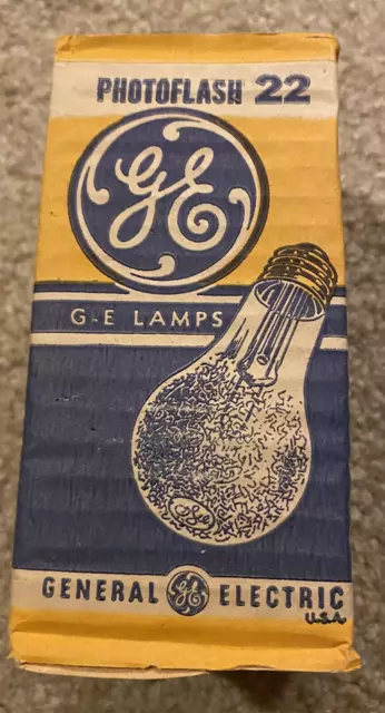 GE Photoflash Lamp No. 22 General Electric Flash Bulbs Unused Vintage