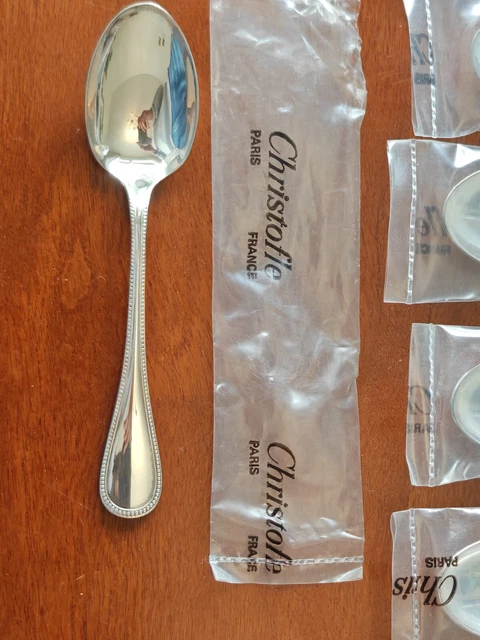 Série de 6 petites cuillères à moka métal argenté Christofle