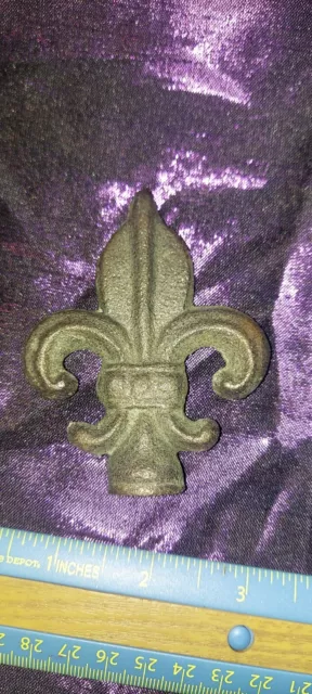 Ornate Vintage Antique Cast Iron Fence Finial Fleur De Lis