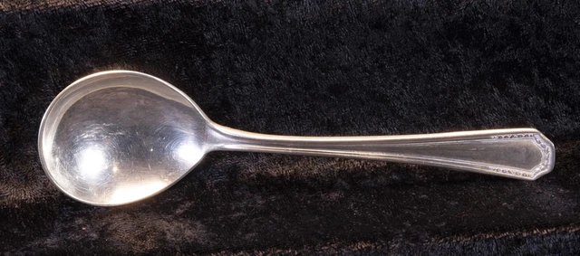 CMStP&P RR Milwaukee Road Silver Soup Spoon 5.75 x 1.5 International Silver Co-1