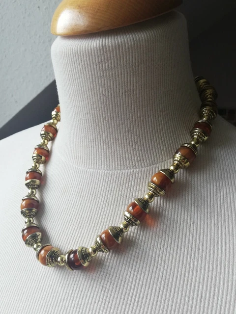 Collier Ancien En Ambre Couleur Marron Longueur 64,5 Cm - Occasion